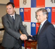 Raphael Bergoeing junto al Ministro de Hacienda Felipe Larraín.